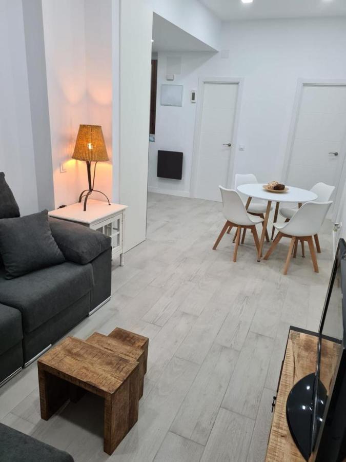 Apartamento Pet-Friendly En Atocha By Bebalmy Lägenhet Madrid Exteriör bild